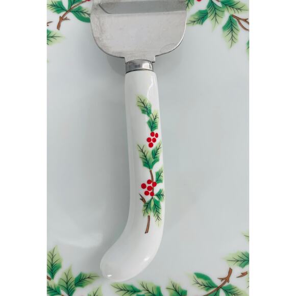 Vintage Lillian Vernon Christmas Cake Plate & Server Set Porcelain Holly w/Box - Picture 4 of 7